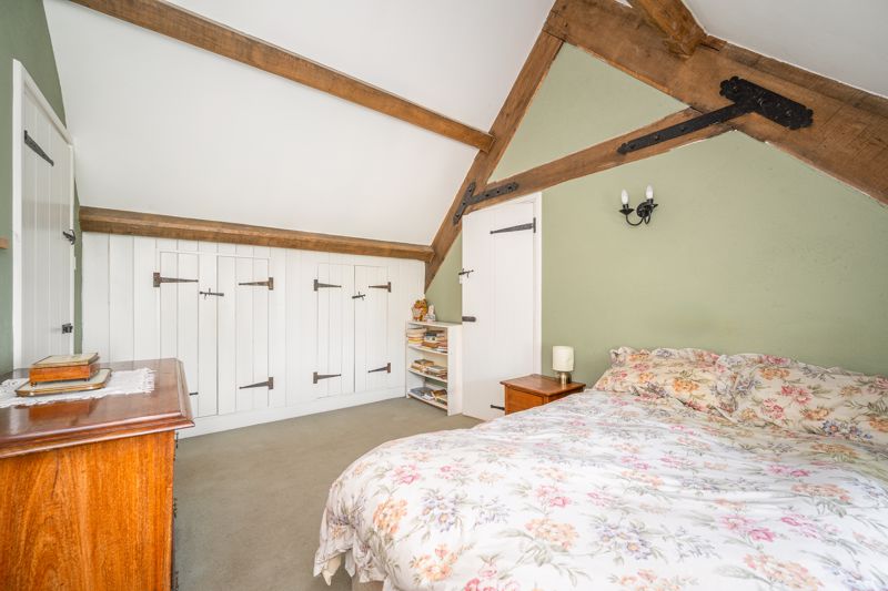 Bedroom- click for photo gallery